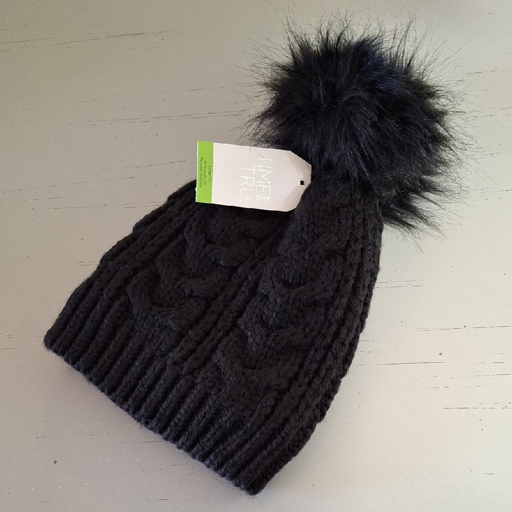 Time and Tru Black Knit Beanie with Pom-Pom